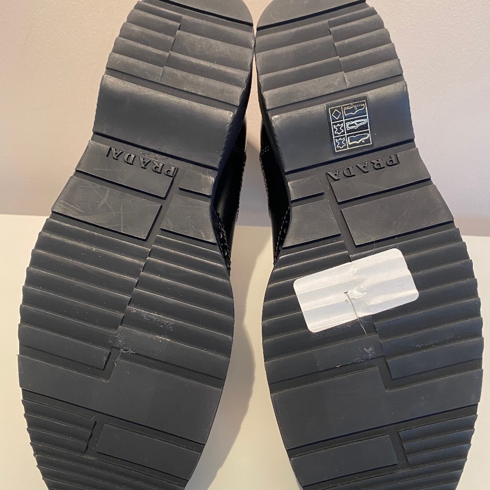 Prada Spazzolato Wing Tip Chelsea Boots - Picture 7 of 7